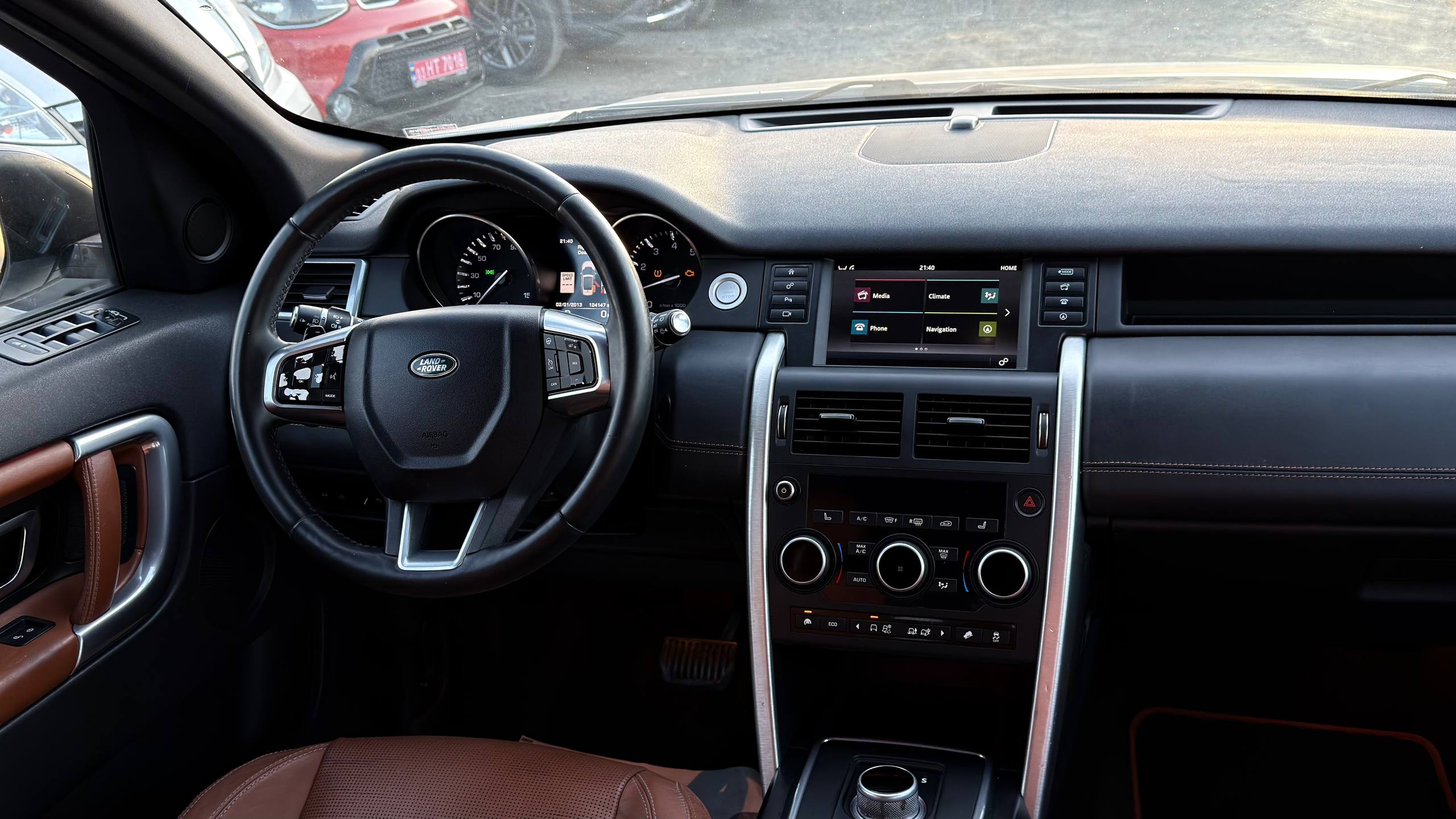 LAND ROVER DISCOVERY SPORT HSE LUXURY 2015