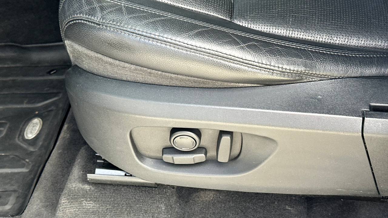 LAND ROVER DISCOVERY SPORT HSE 2015