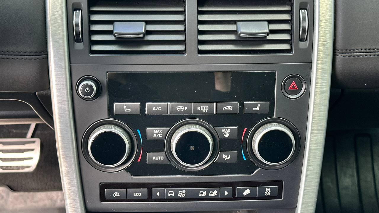 LAND ROVER DISCOVERY SPORT HSE 2015