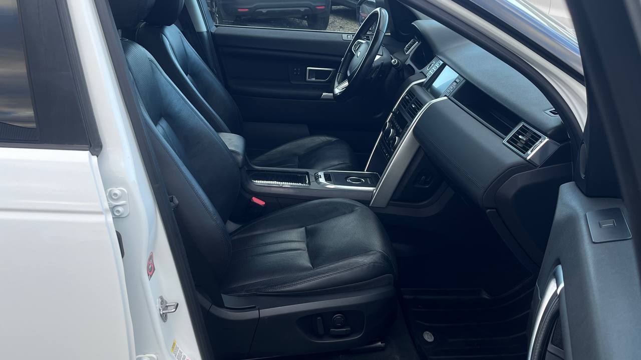 LAND ROVER DISCOVERY SPORT HSE 2016