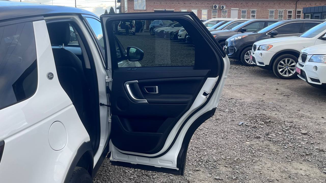 LAND ROVER DISCOVERY SPORT HSE 2016