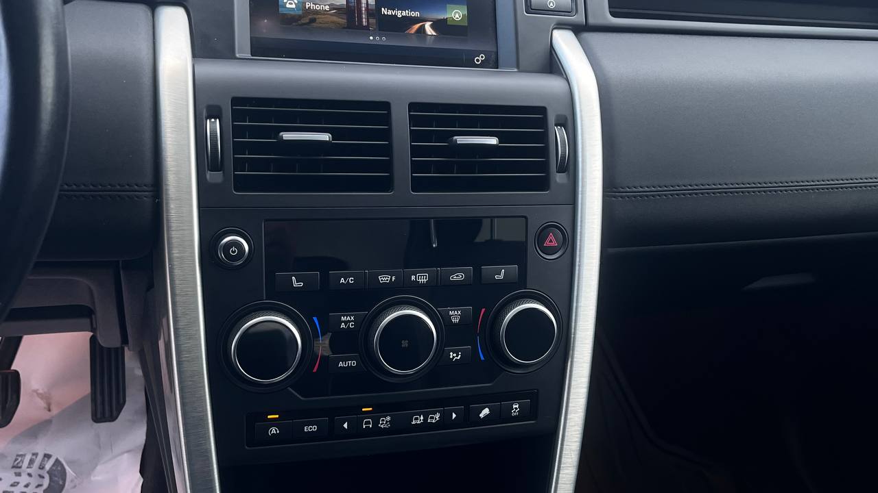 LAND ROVER DISCOVERY SPORT HSE 2016