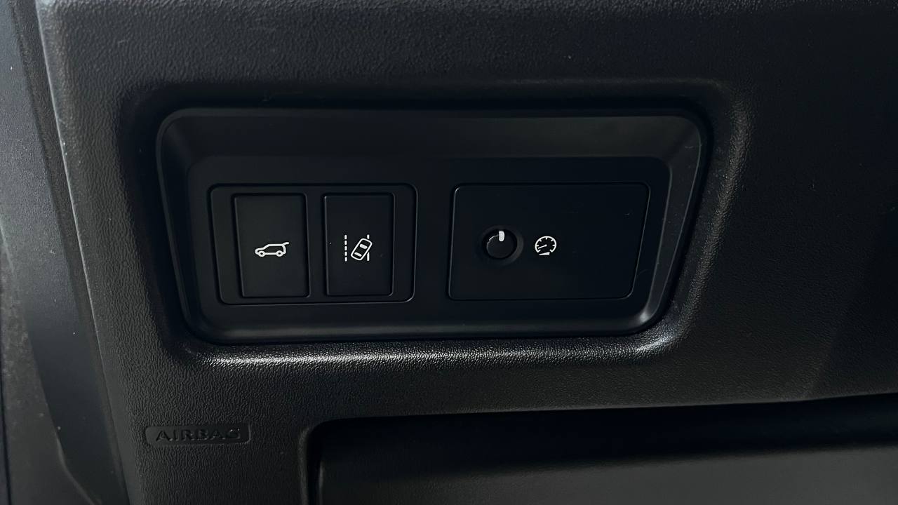 LAND ROVER DISCOVERY SPORT HSE 2016