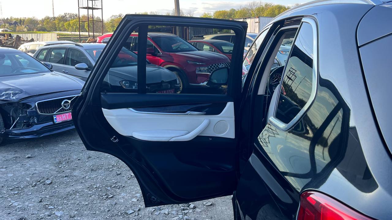 BMW X5 XDRIVE35I 2013