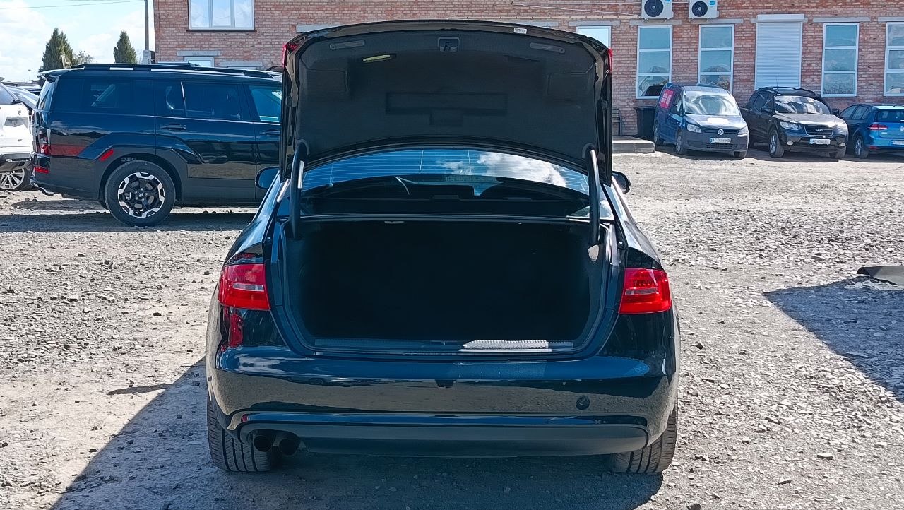 AUDI A4 PREMIUM 2013