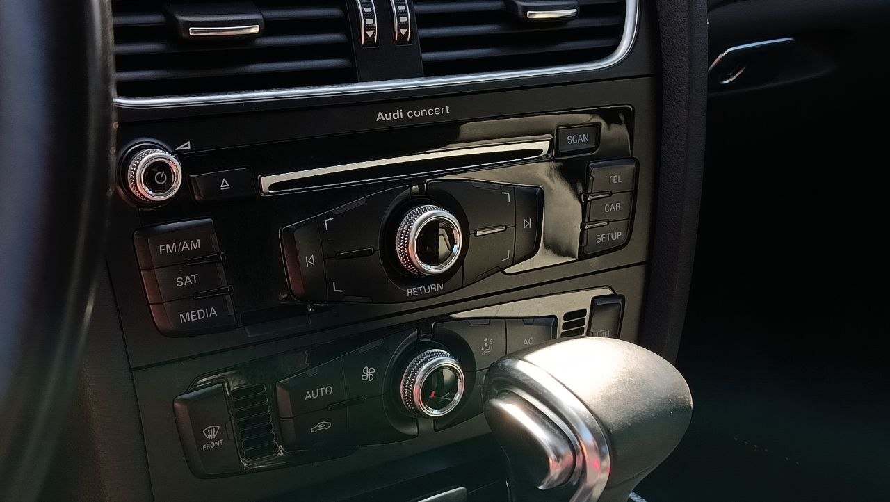 AUDI A4 PREMIUM 2013