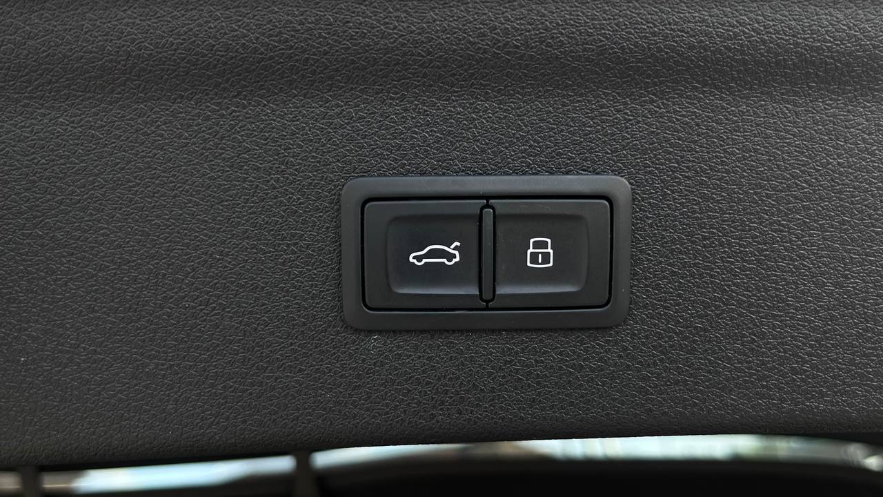 AUDI Q3 PREMIUM PLUS 2014