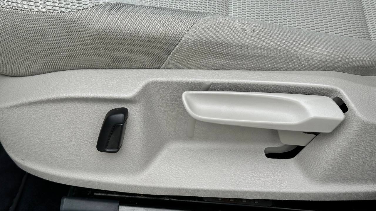VOLKSWAGEN GOLF S/SE 2015