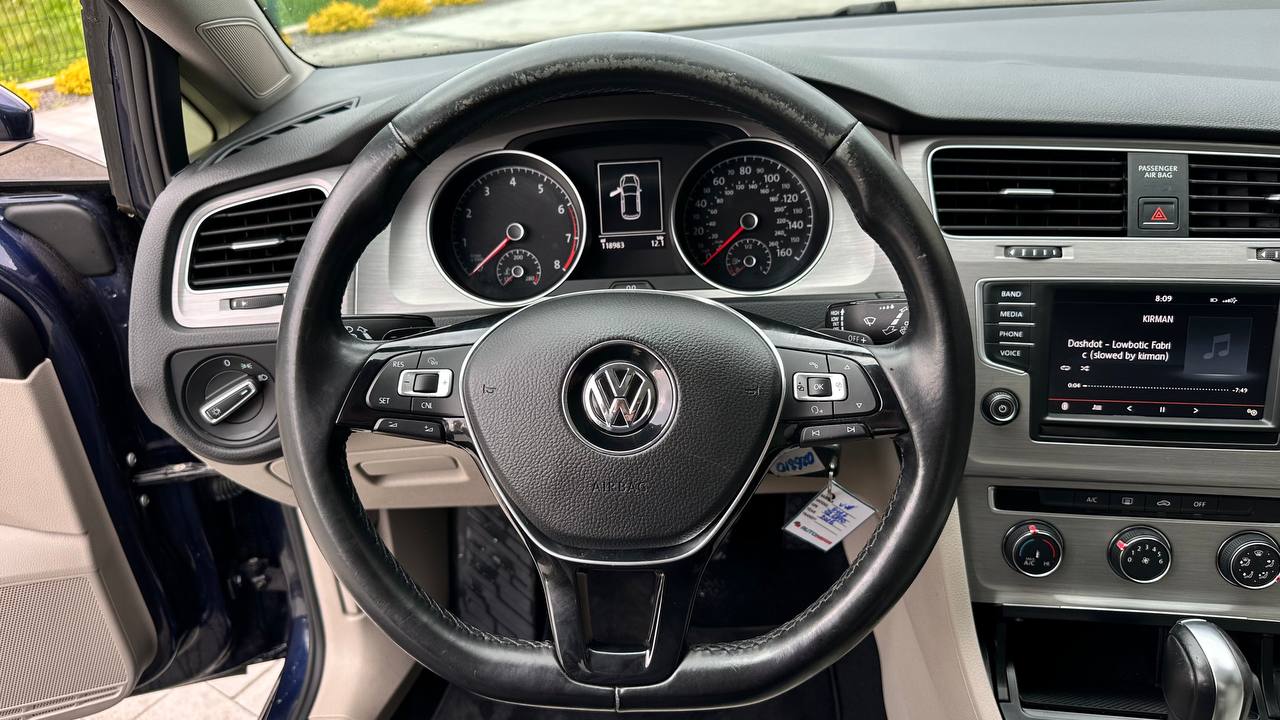 VOLKSWAGEN GOLF S/SE 2015