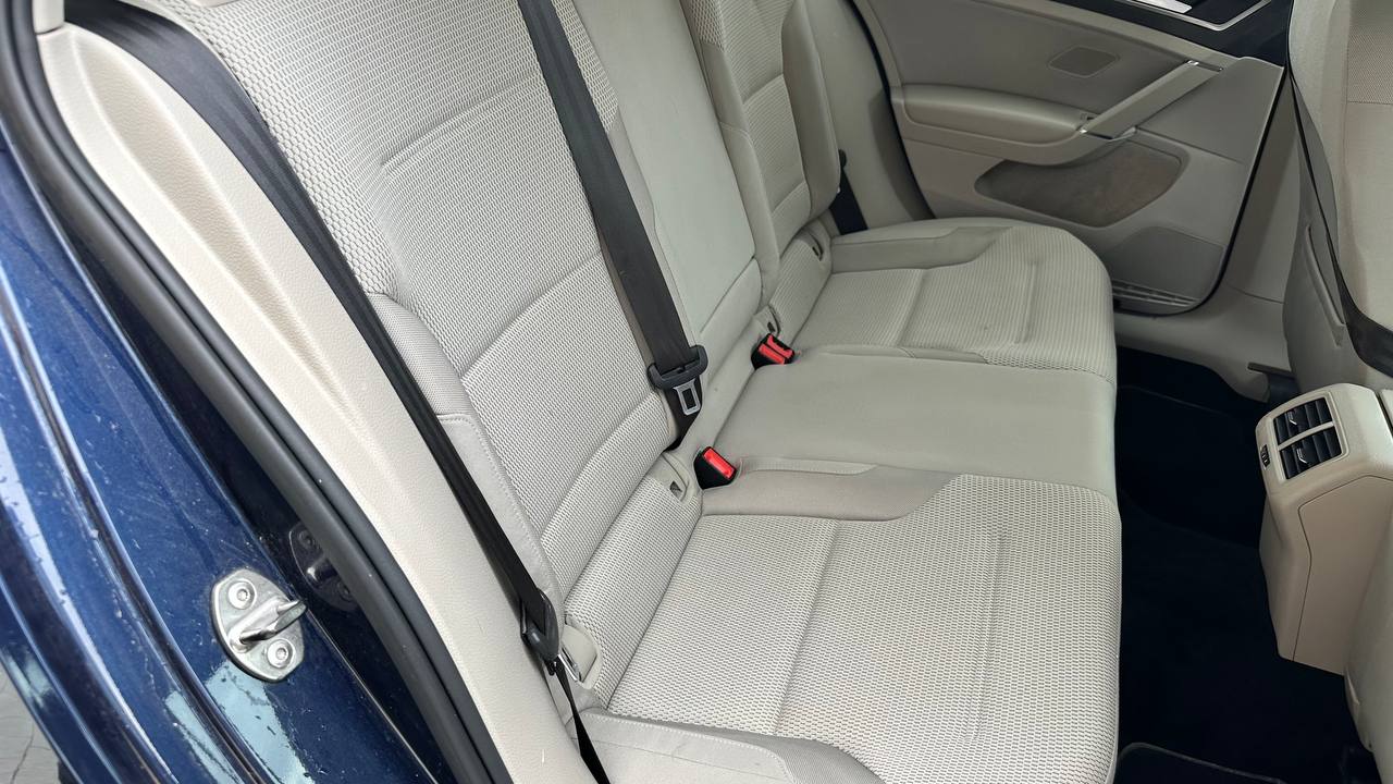VOLKSWAGEN GOLF S/SE 2015