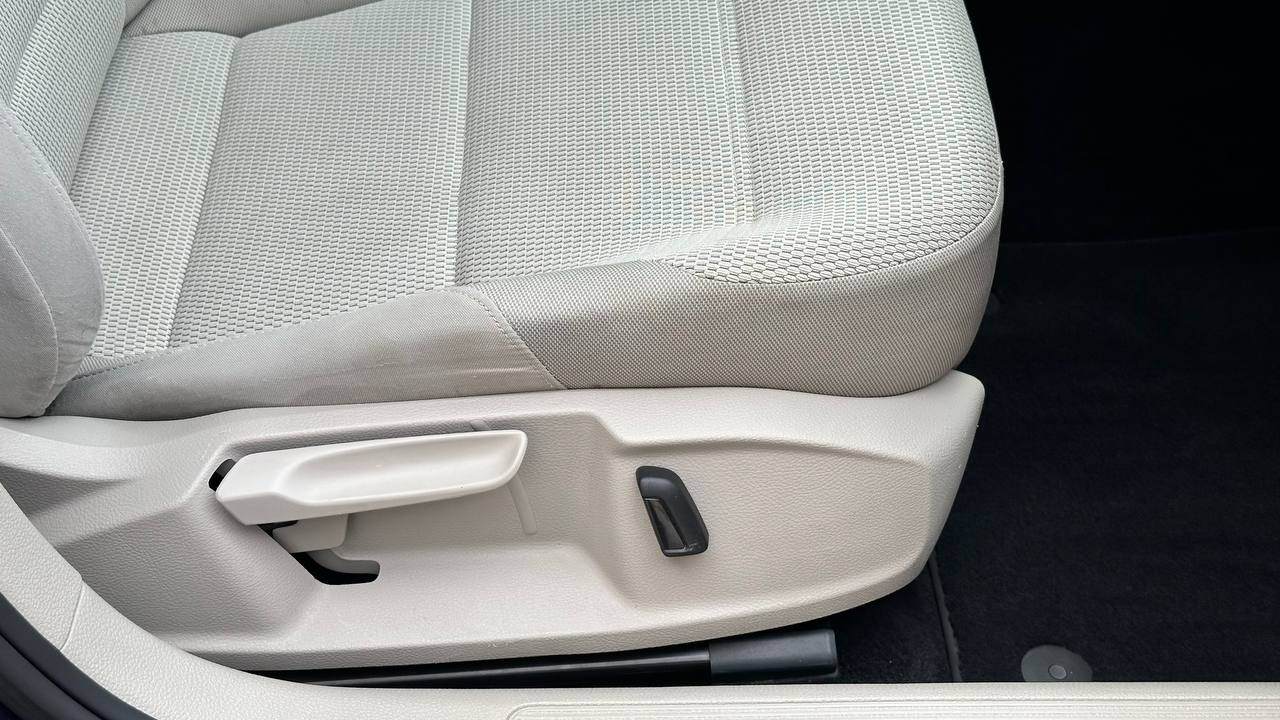 VOLKSWAGEN GOLF S/SE 2015