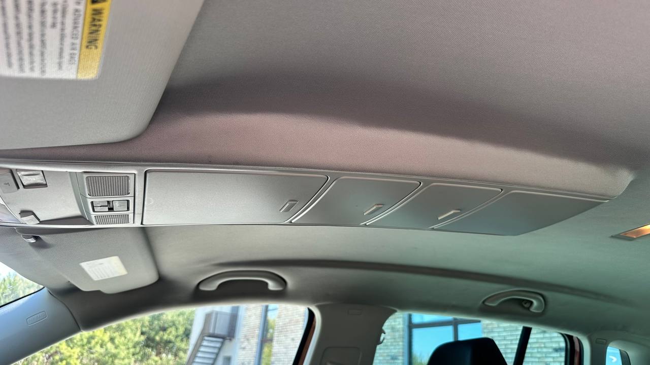 VOLKSWAGEN TIGUAN S 2013