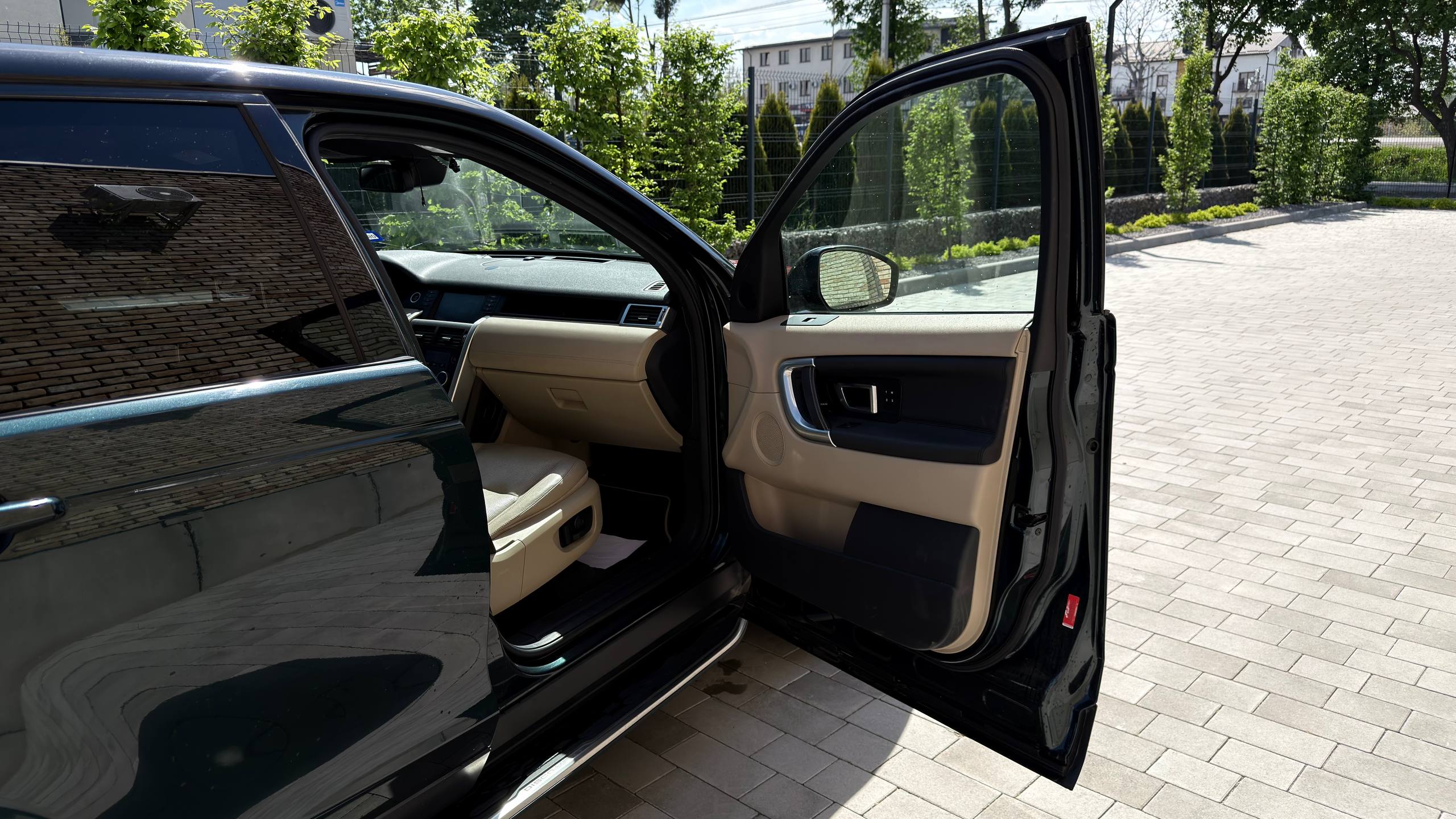 LAND ROVER DISCOVERY SPORT HSE 2017