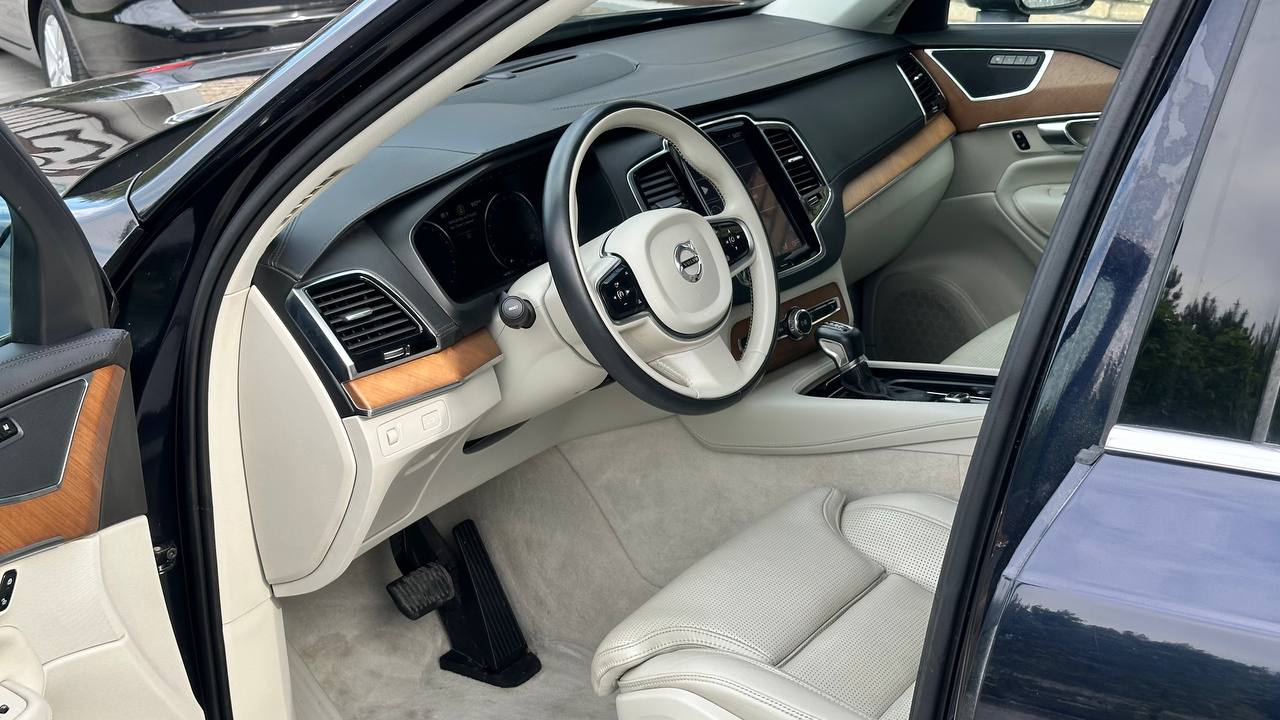 VOLVO XC90 T6 2016