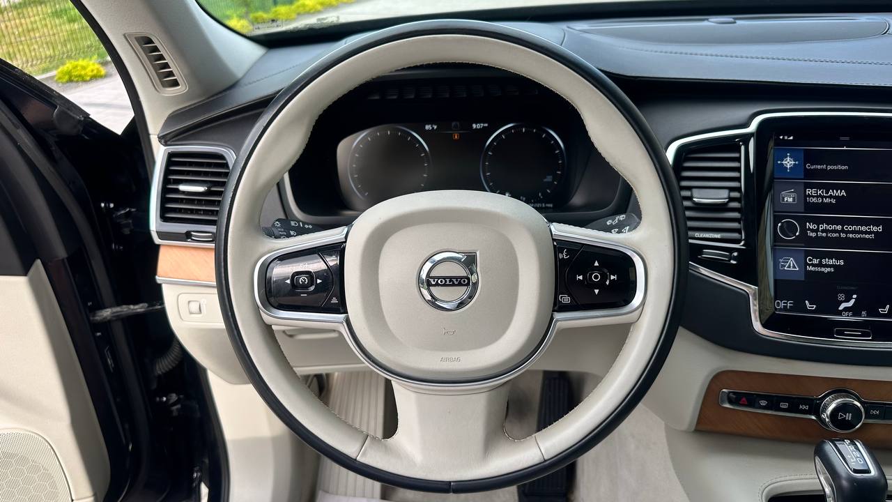 VOLVO XC90 T6 2016