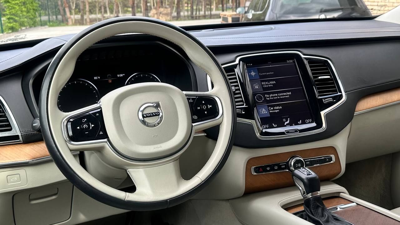 VOLVO XC90 T6 2016