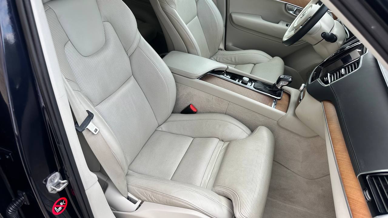 VOLVO XC90 T6 2016