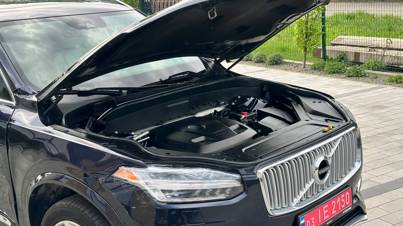 VOLVO XC90 T6 2016