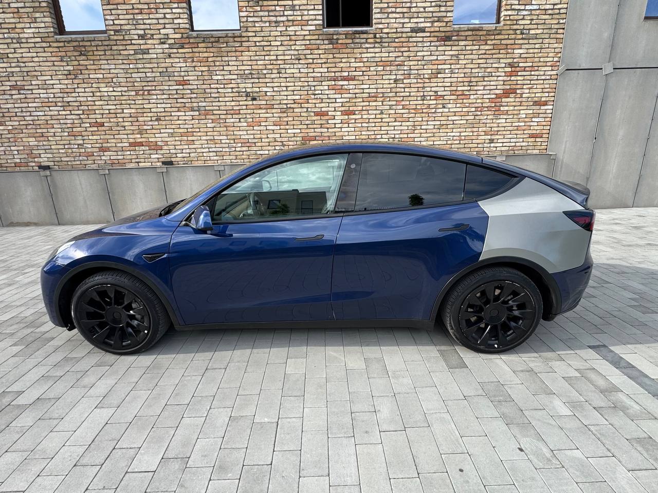TESLA MODEL Y AWD DUAL MOTOR 2021