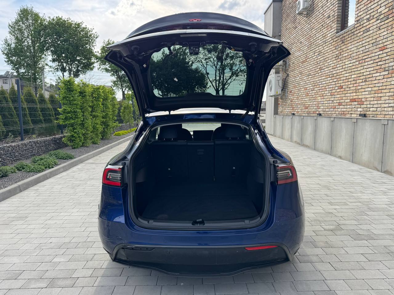 TESLA MODEL Y AWD DUAL MOTOR 2021