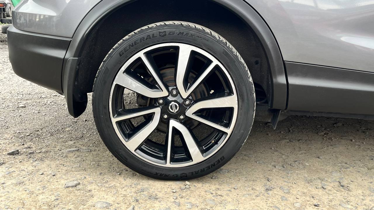 NISSAN ROGUE SPORT S 2017