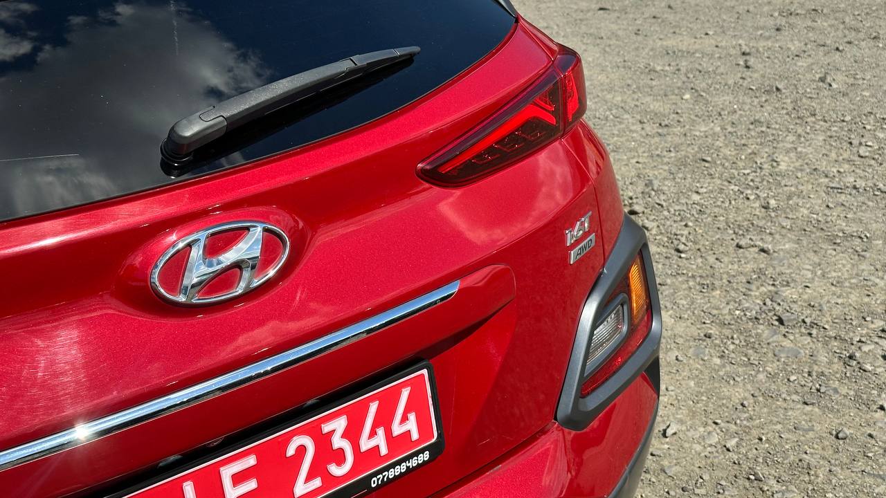 HYUNDAI KONA LIMITED 2018