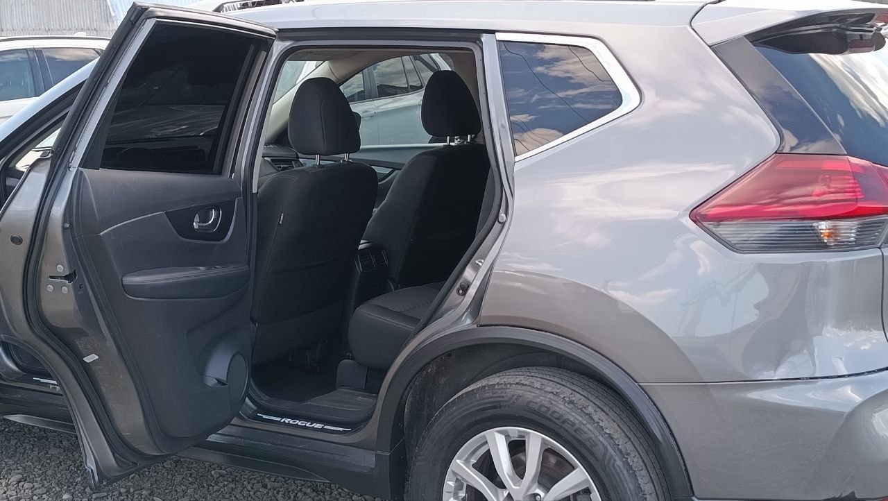 NISSAN ROGUE SV 2019