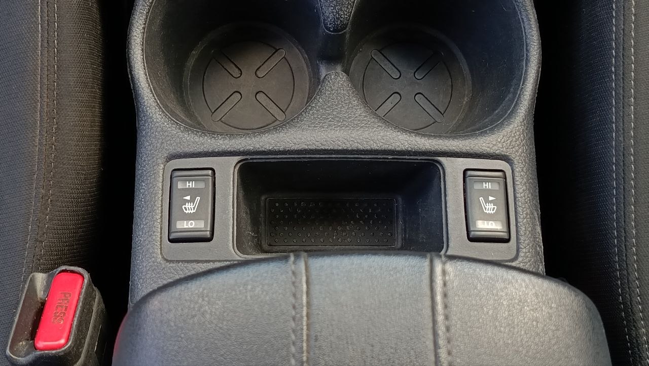 NISSAN ROGUE SV 2019
