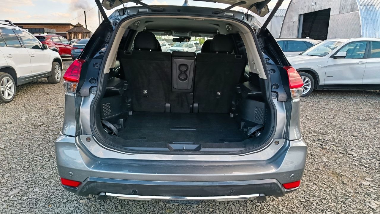NISSAN ROGUE SV 2019