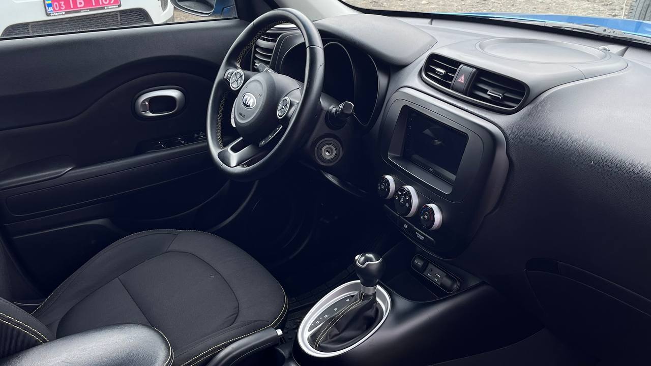 KIA SOUL  2016