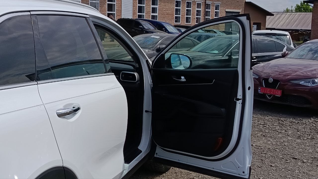 KIA SORENTO LX 2016
