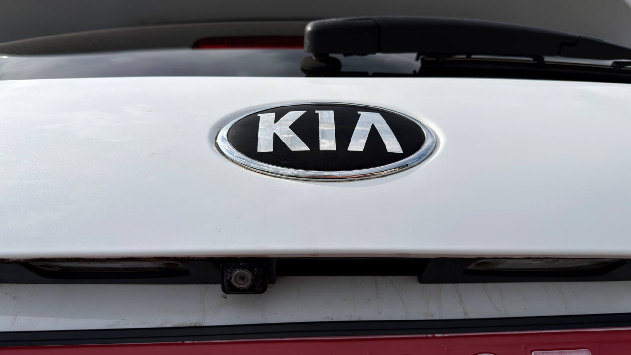 KIA SORENTO LX 2016
