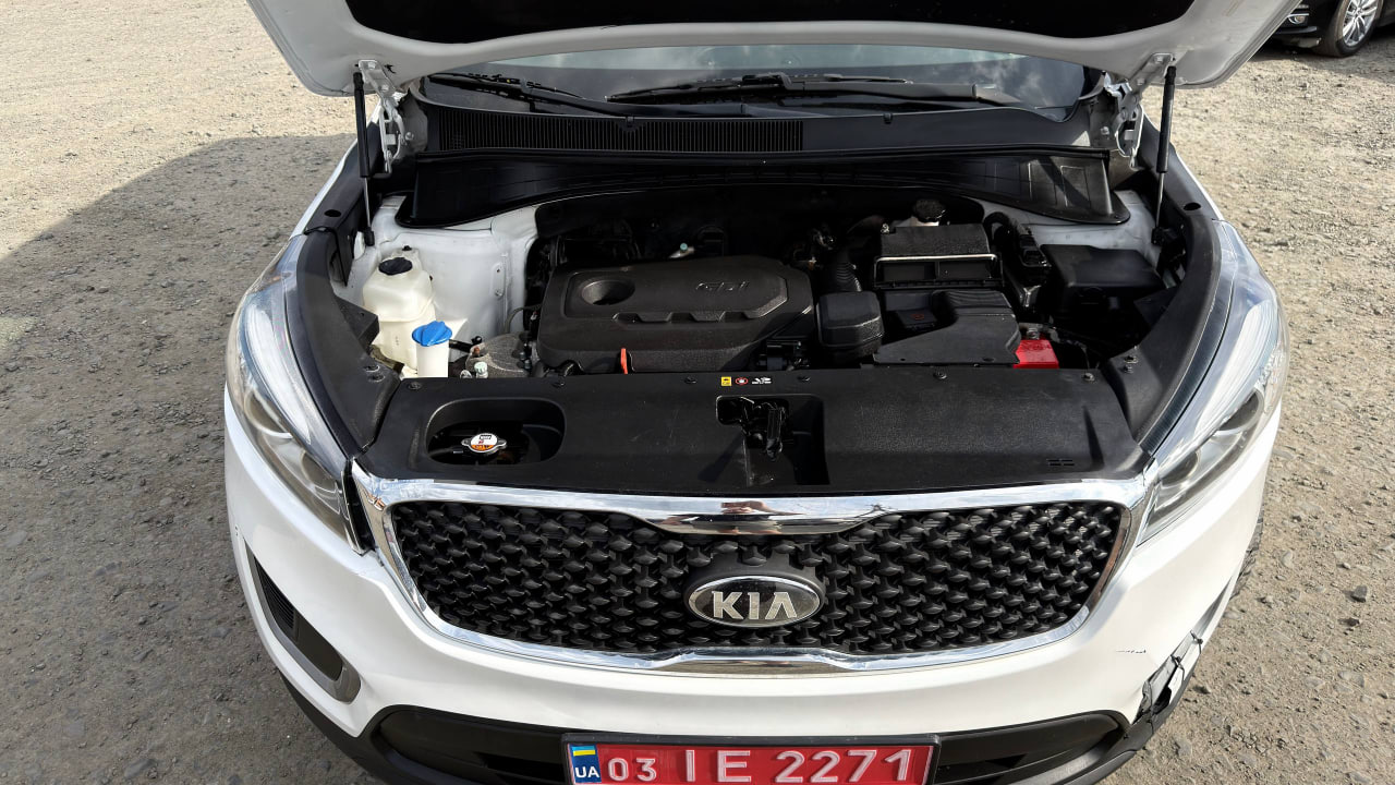 KIA SORENTO LX 2016
