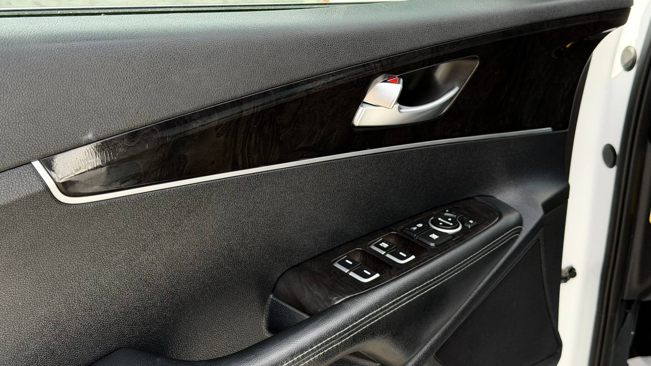 KIA SORENTO LX 2016