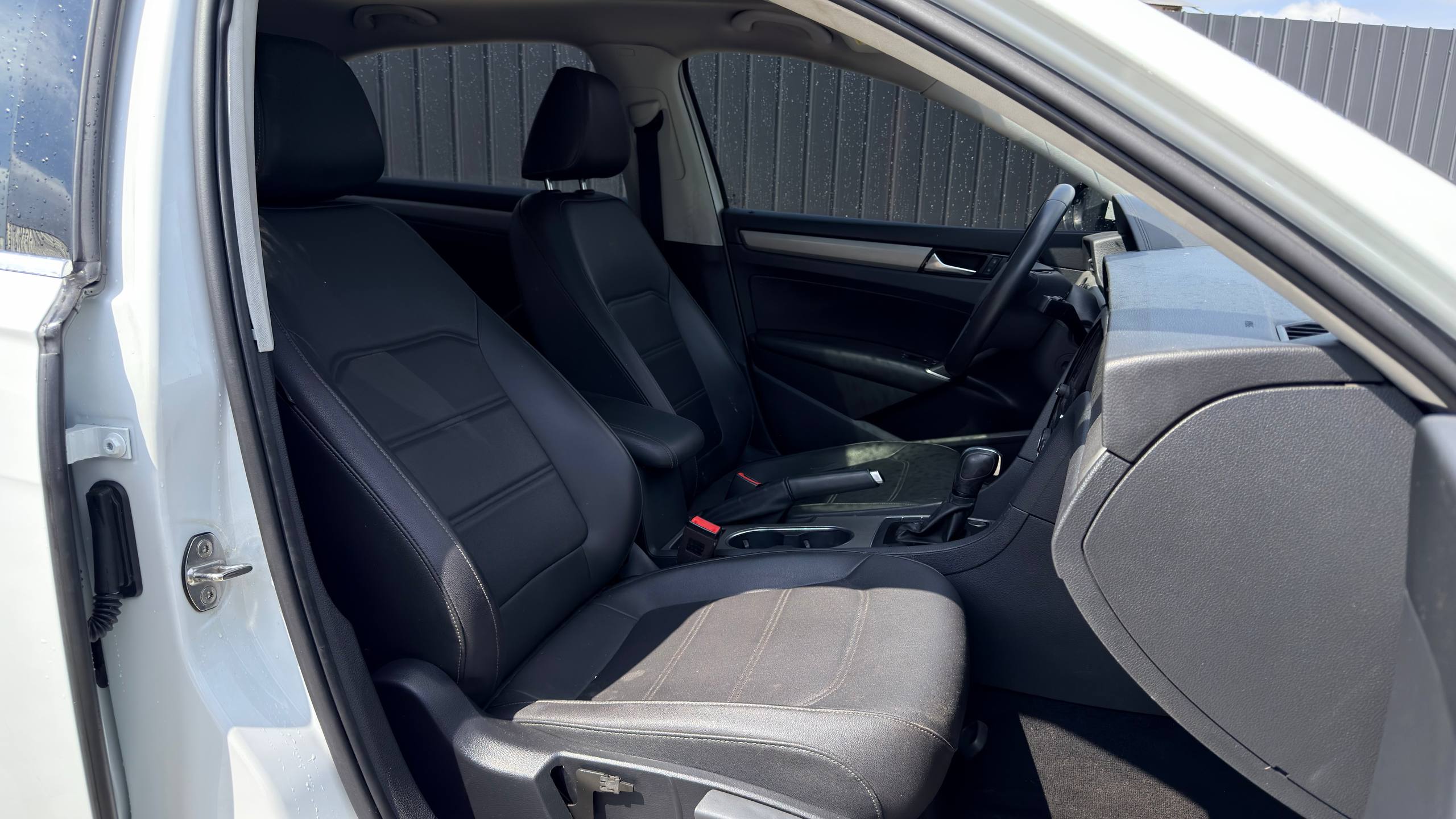 VOLKSWAGEN PASSAT SE 2021