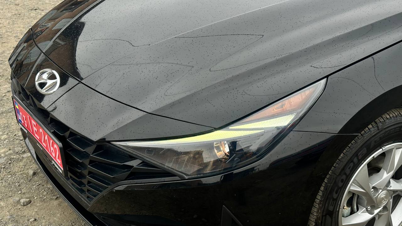 HYUNDAI ELANTRA SE 2020