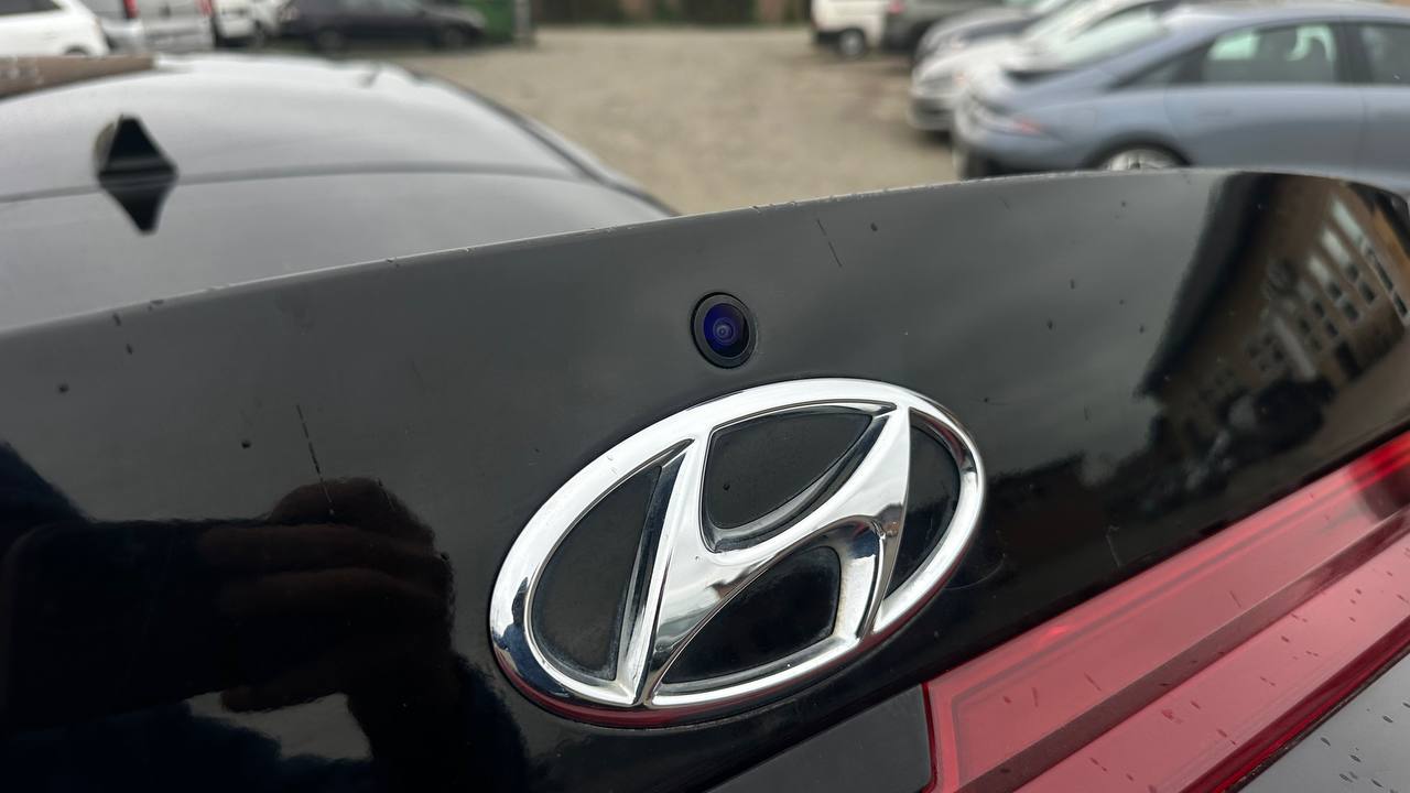 HYUNDAI ELANTRA SE 2020