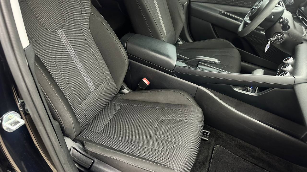 HYUNDAI ELANTRA SE 2020