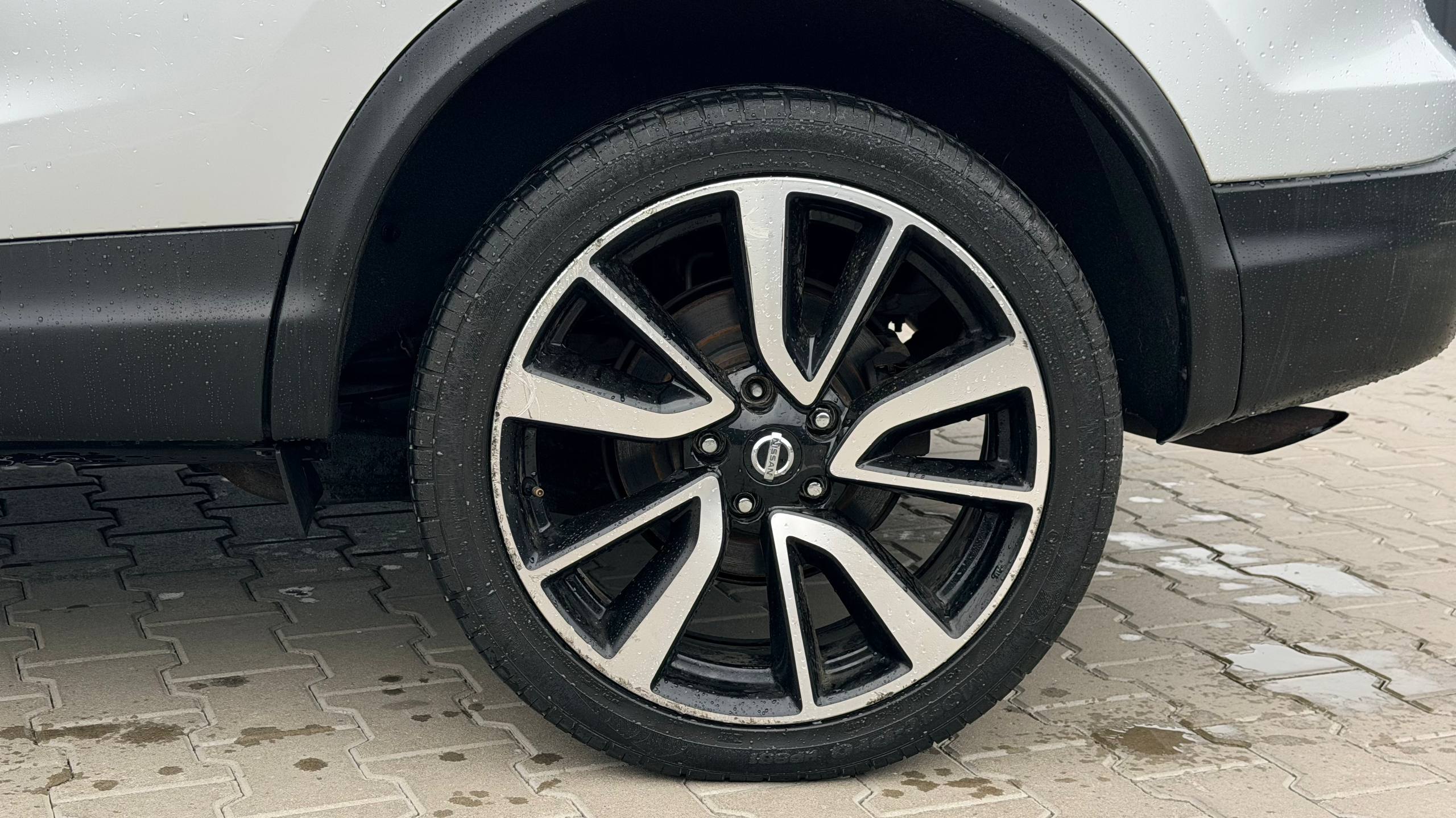 NISSAN ROGUE SPORT SL 2017