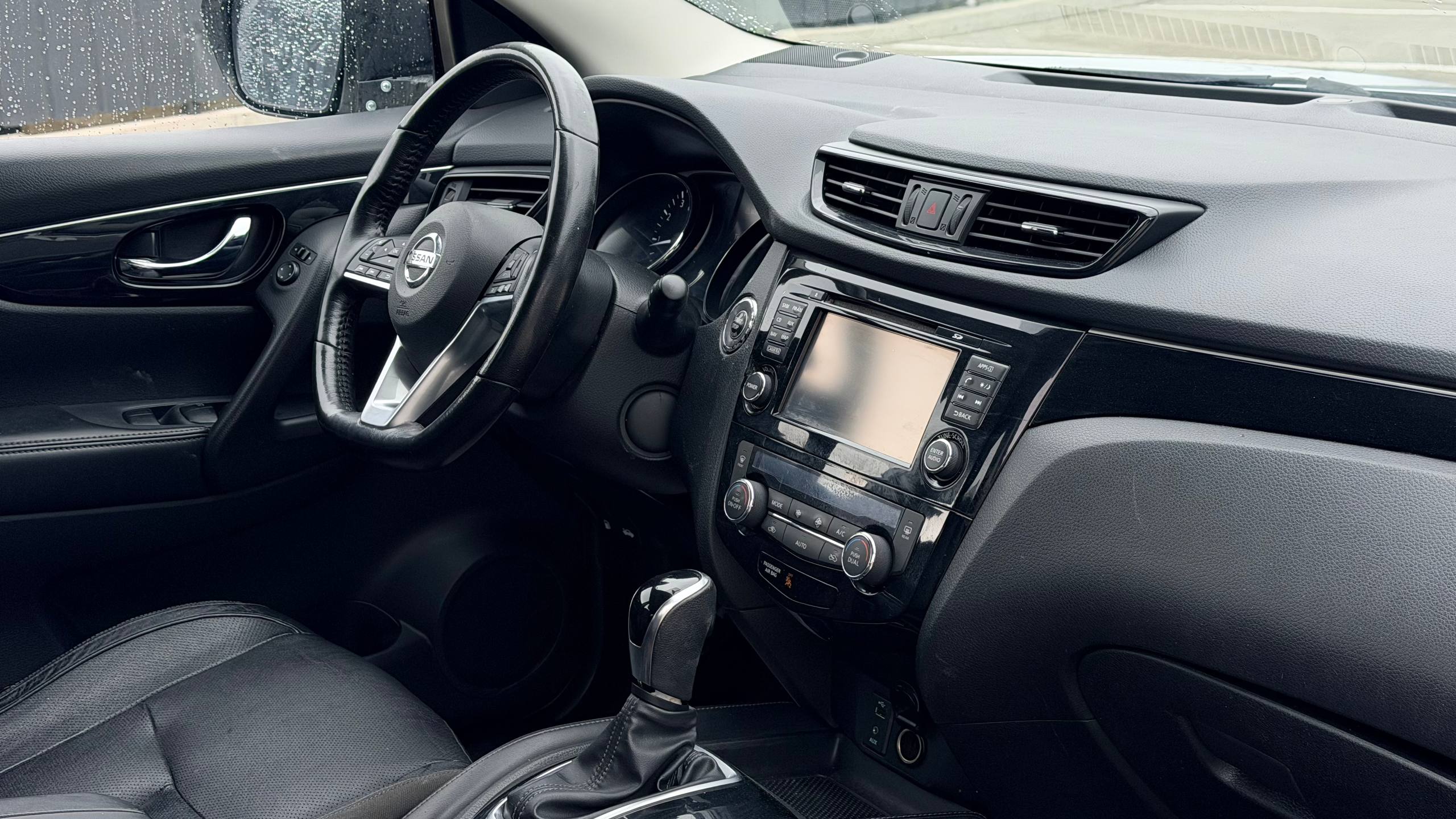 NISSAN ROGUE SPORT SL 2017