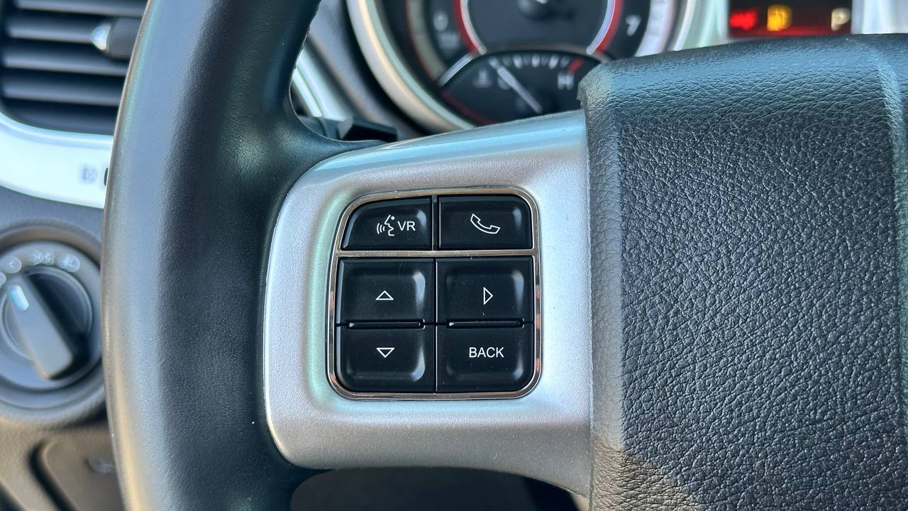 DODGE JOURNEY SE 2018