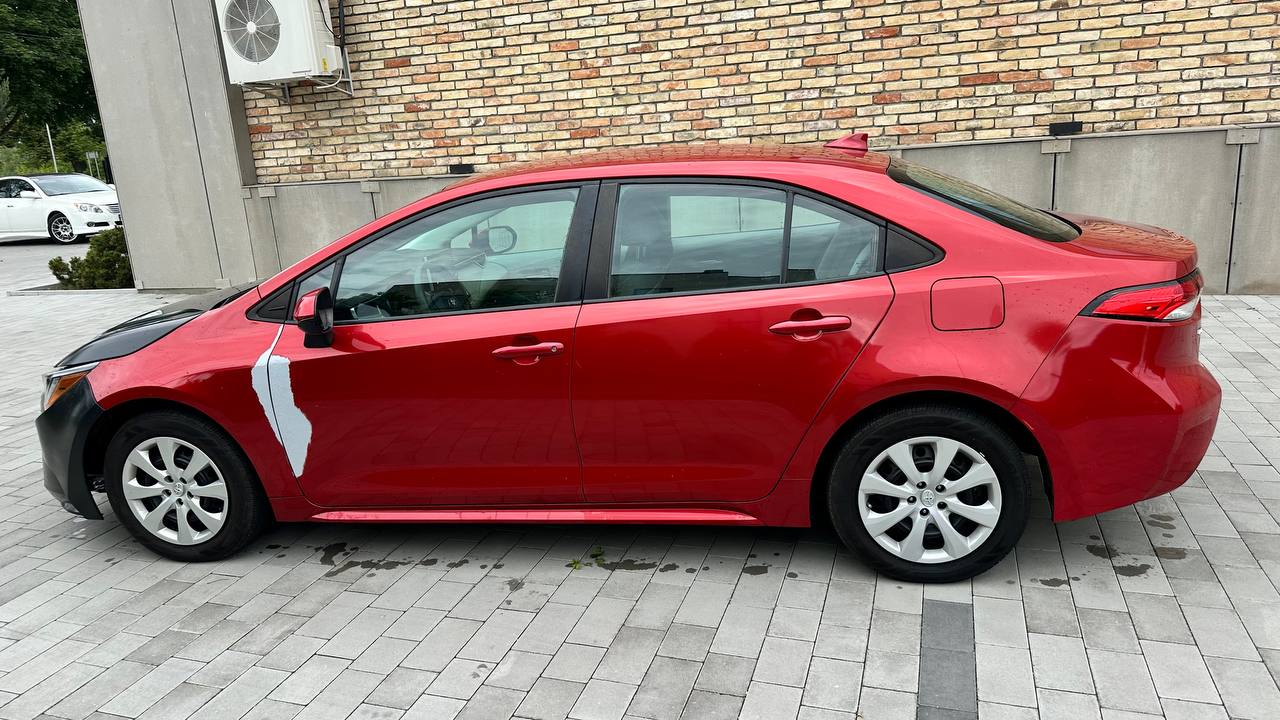 TOYOTA COROLLA LE 2019