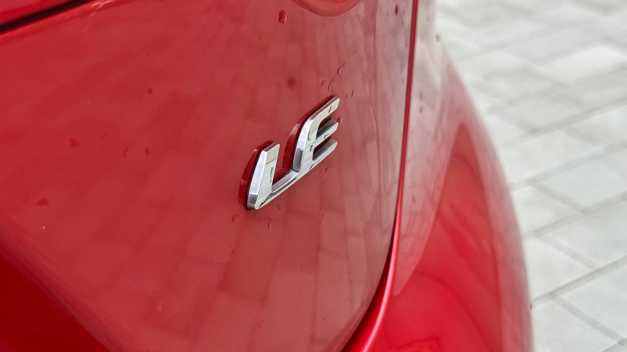 TOYOTA COROLLA LE 2019