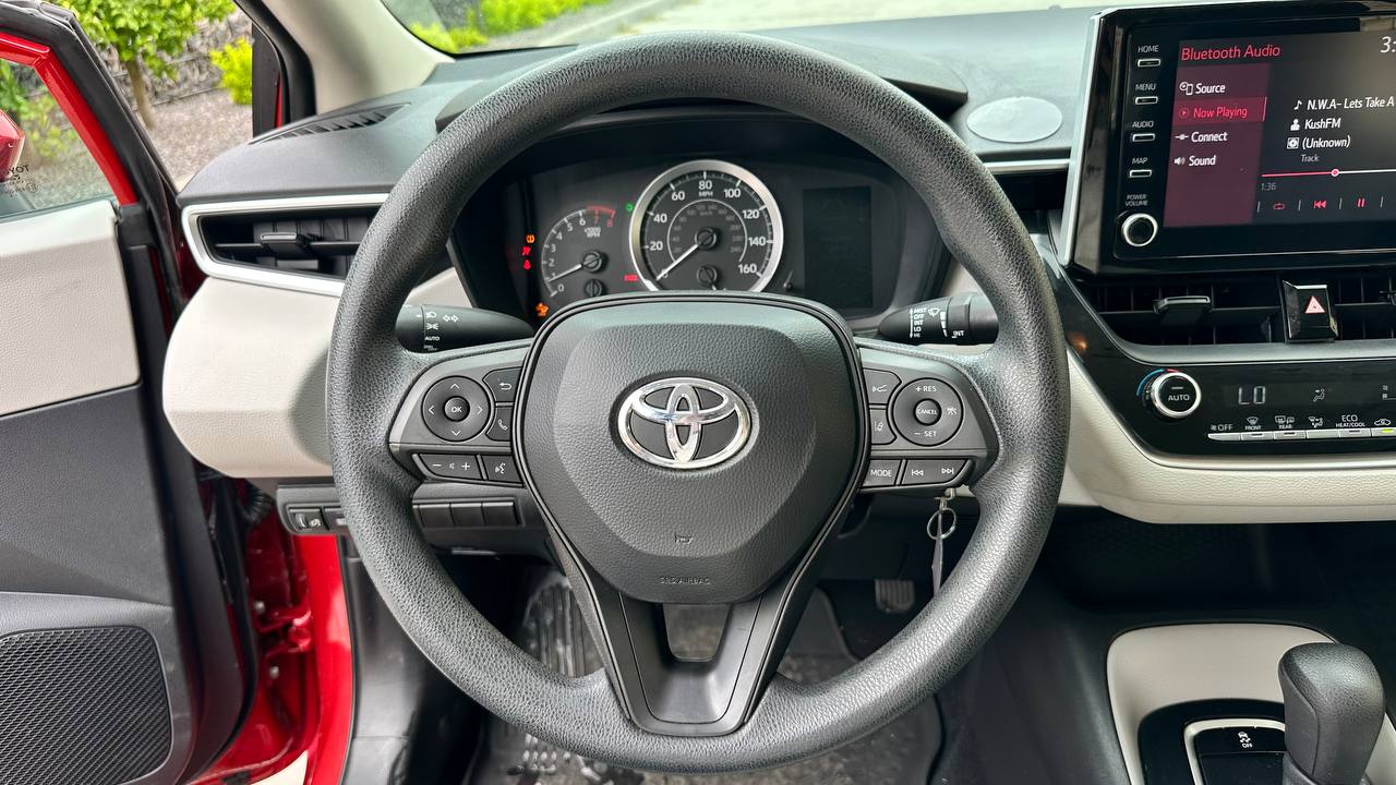 TOYOTA COROLLA LE 2019