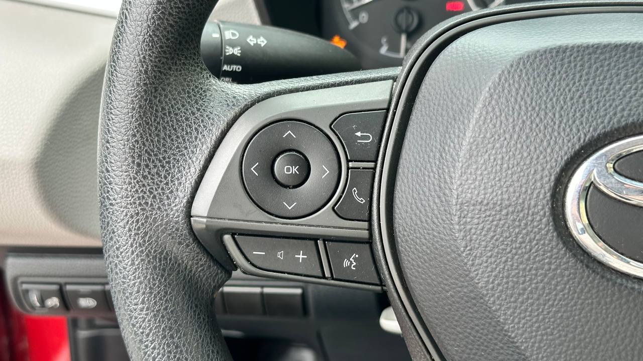 TOYOTA COROLLA LE 2019