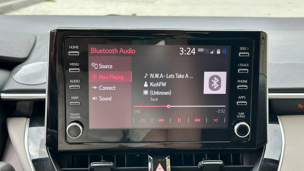 TOYOTA COROLLA LE 2019