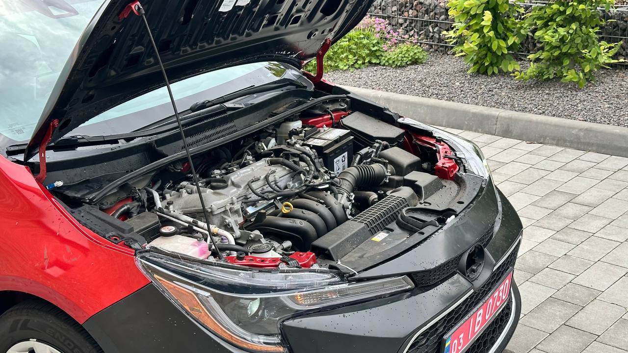 TOYOTA COROLLA LE 2019