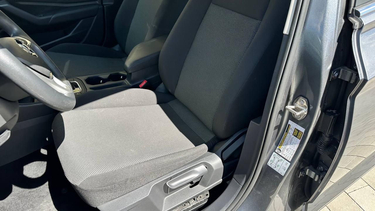 VOLKSWAGEN JETTA S 2019