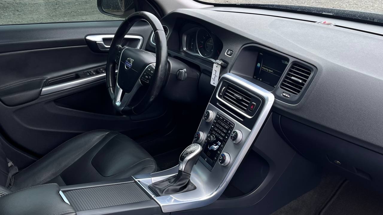 VOLVO S60 T5 DYNAMIC 2016