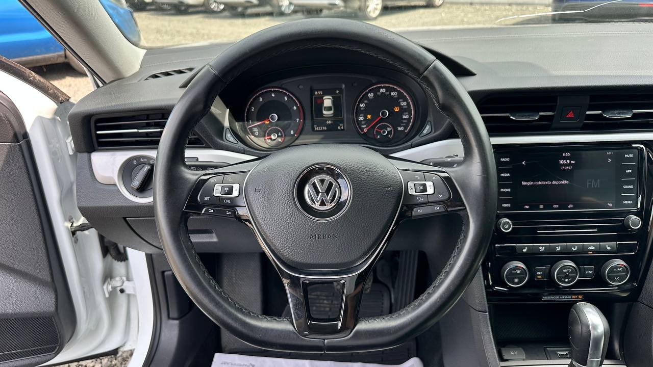 VOLKSWAGEN PASSAT SE 2020